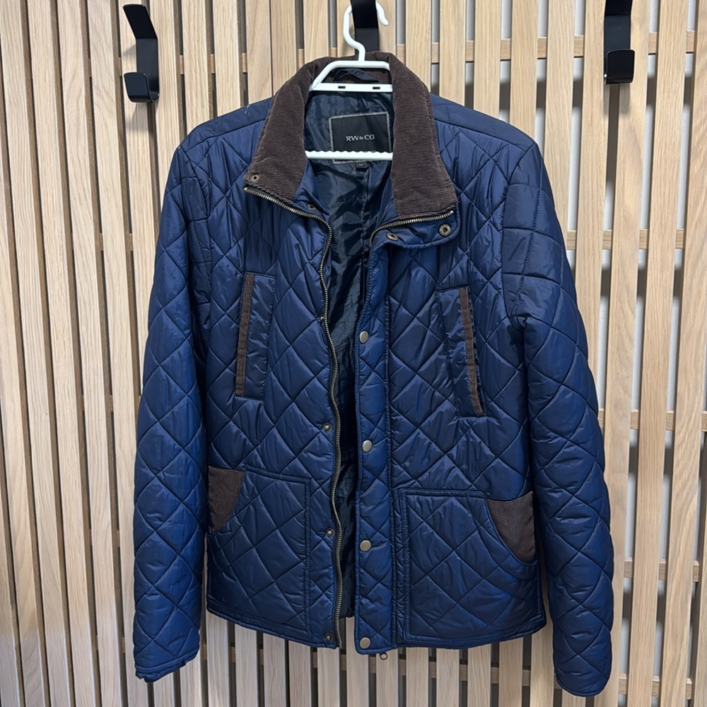 Jacket - Picture 2 of 4